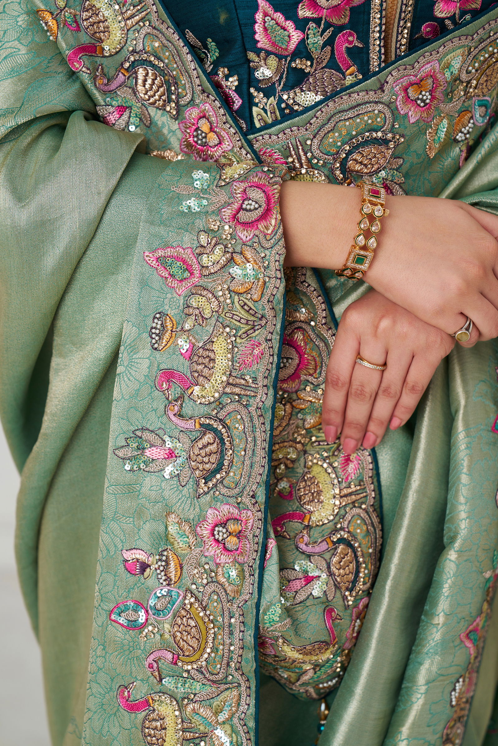 Kf 111 Green Color Pure Dola Viscouse Silk Saree Bulk Orders In India